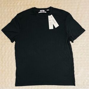 NWT- Calvin Klein Black Short Sleeve Tee- Supima Cotton- Large
